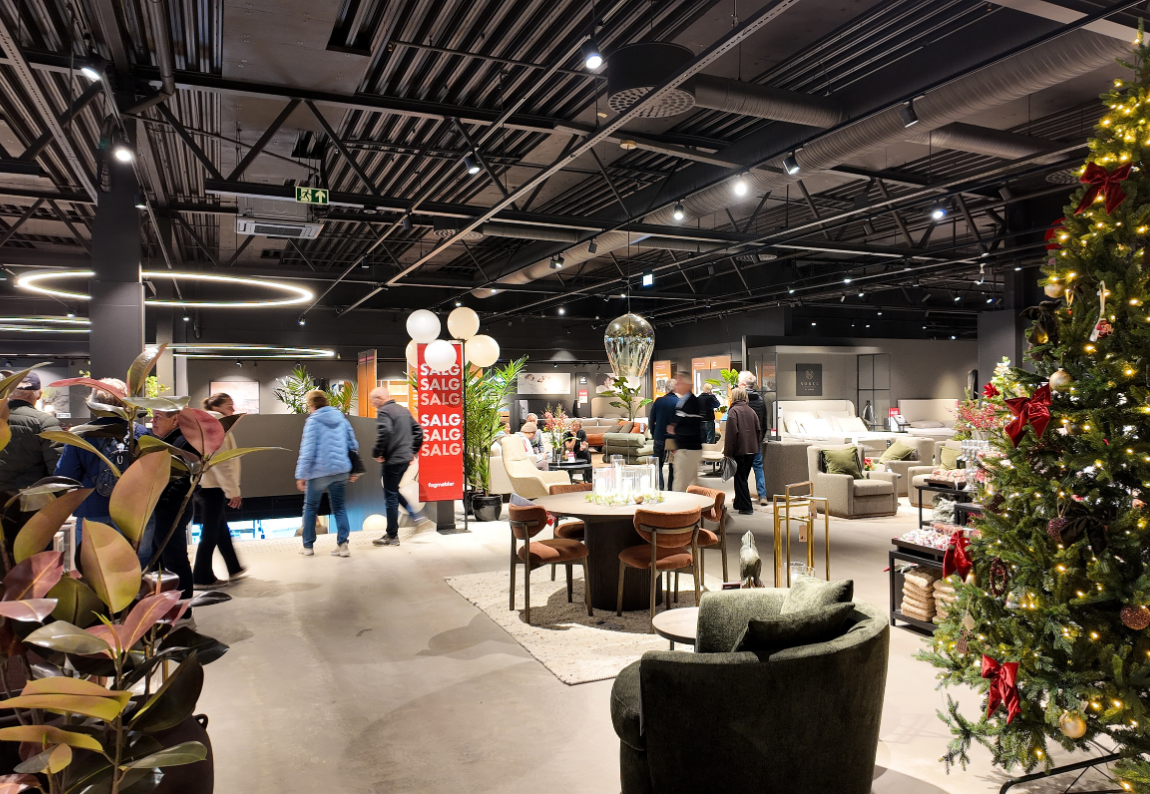 Interiør i den nye Fagmøbler-butikken